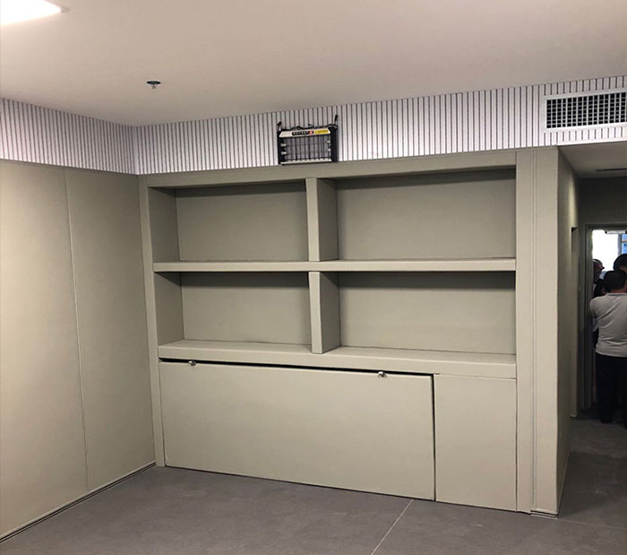 山西運(yùn)城談話室墻面軟包現(xiàn)場(chǎng)安裝記錄